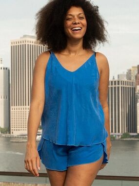 Left On Friday Blue Silk-Look V-Neck Crop Cami